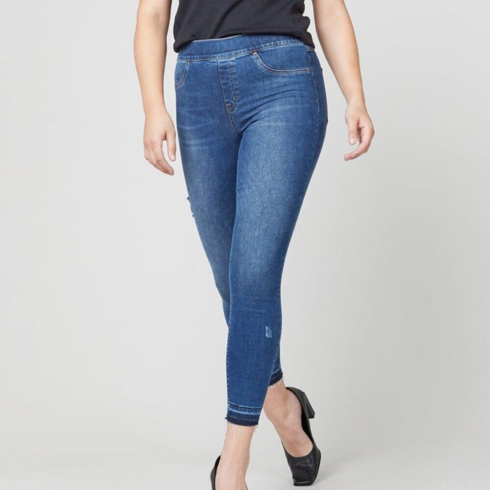 Spanx Pull On Stretch Waist Ankle Skinny jeans blue medium wash - M